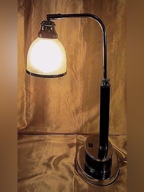 HAMPTON BAY GOOSE NECK TABLE/DESK LAMP - CHROME, TEXTURED FAUX LEATHER